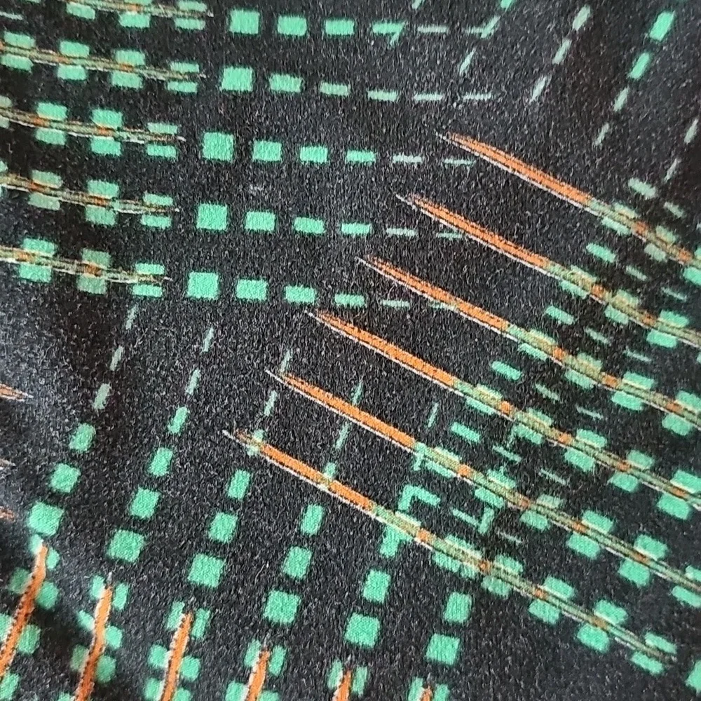 BUNDLE OF LU LA ROE LEGGINGS - Picture 8 of 9